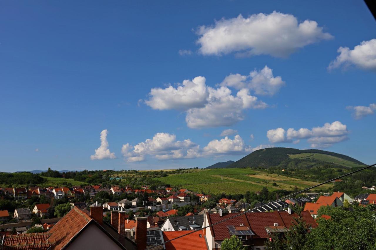 Natali Apartmanhaz Erlau Exterior foto